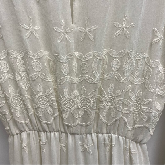 VINTAGE WEDDING/ SUMMER DRESS/ ENGAGEMENT MODEM LONG SLEEVE LACE / SIZS MEDIUM - Picture 4 of 16